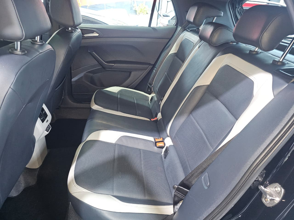 Volkswagen T-Cross Preto