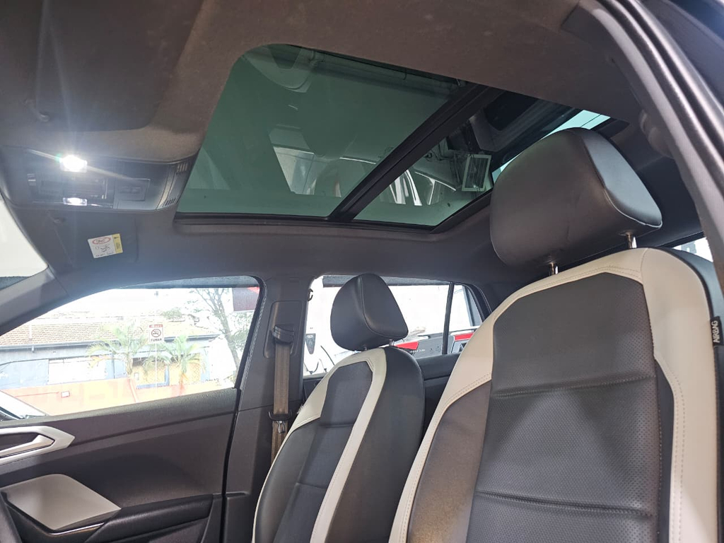 Volkswagen T-Cross Preto