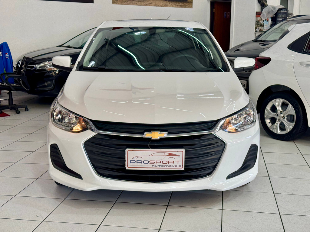 Chevrolet Onix Branco