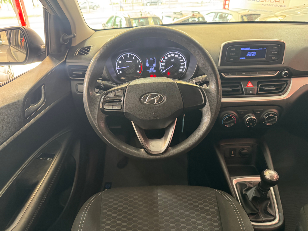 Hyundai HB20 Prata