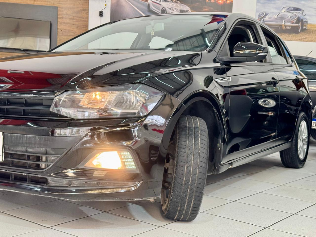Volkswagen Polo Hatch Preto