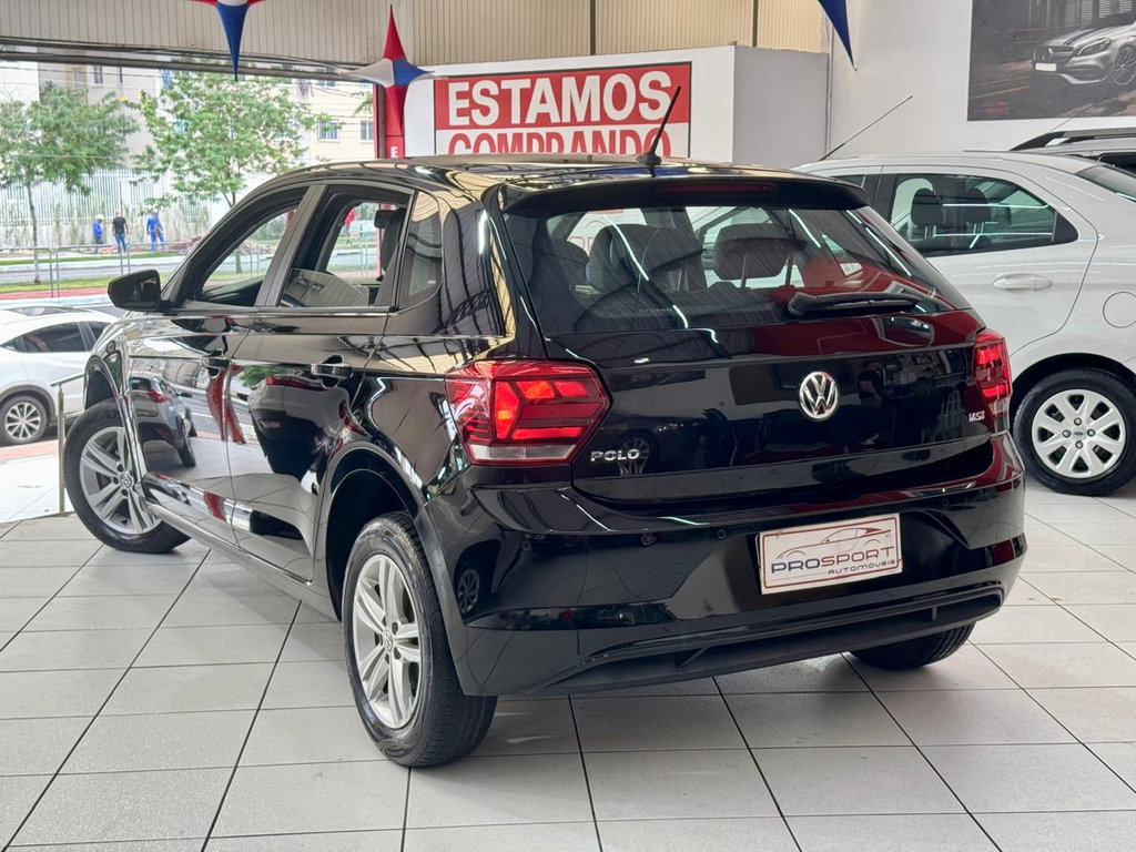 Volkswagen Polo Hatch Preto