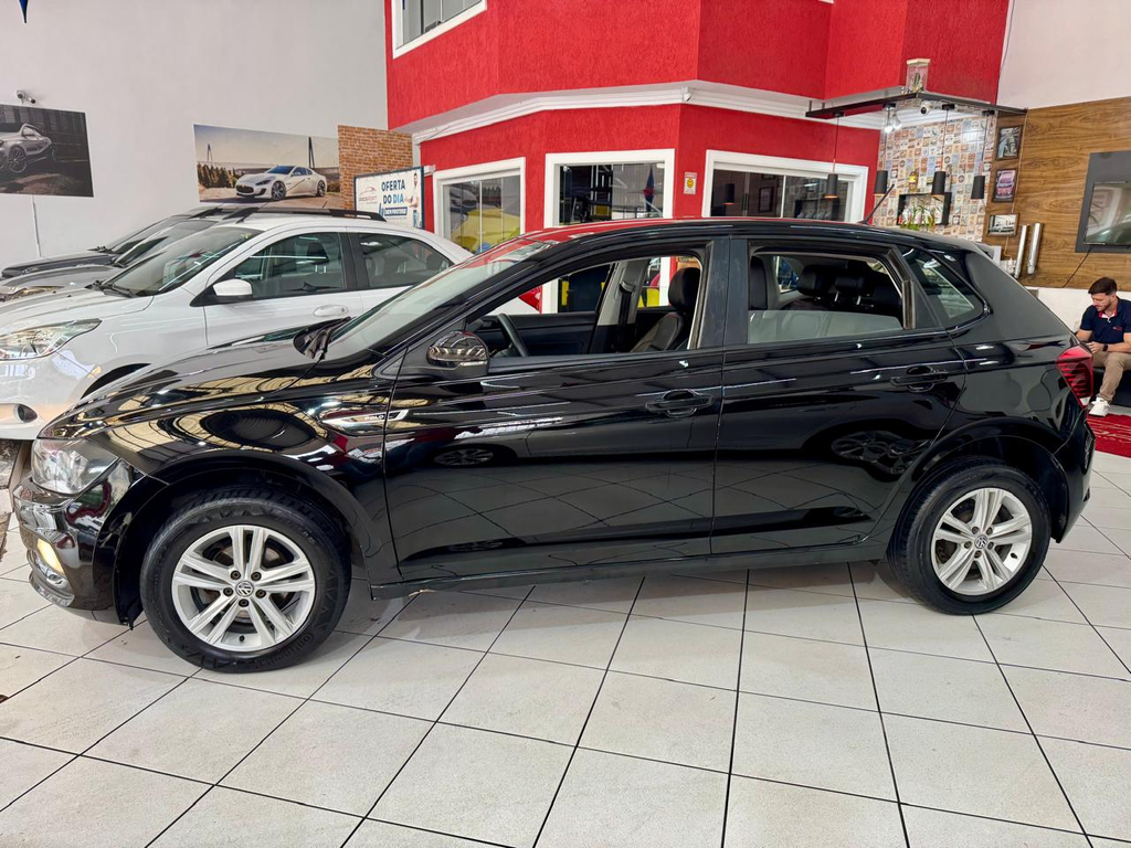 Volkswagen Polo Hatch Preto