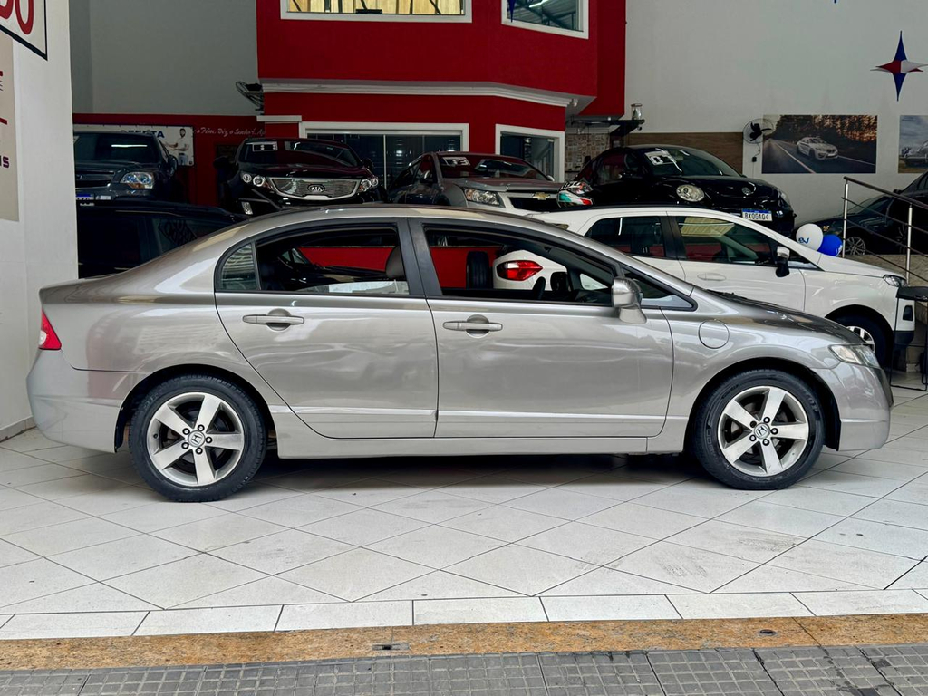 Honda Civic Sedan Cinza