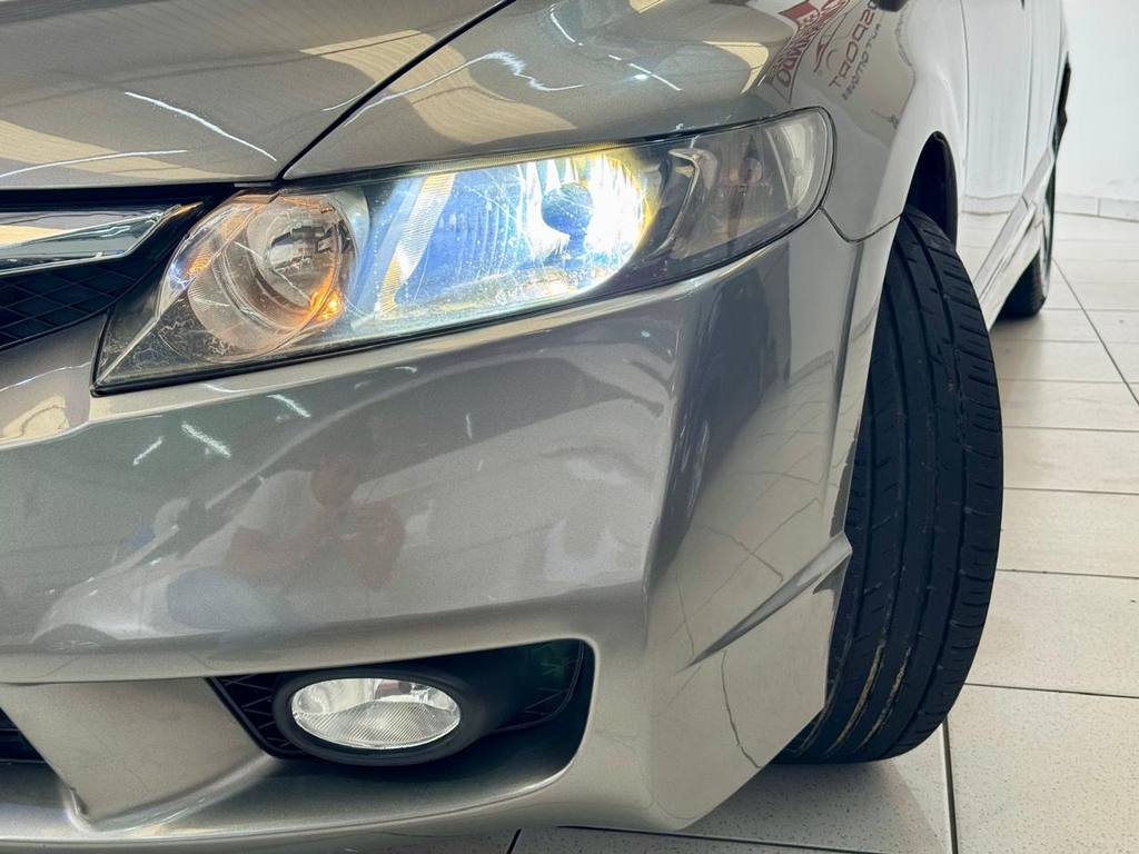 Honda Civic Sedan Cinza