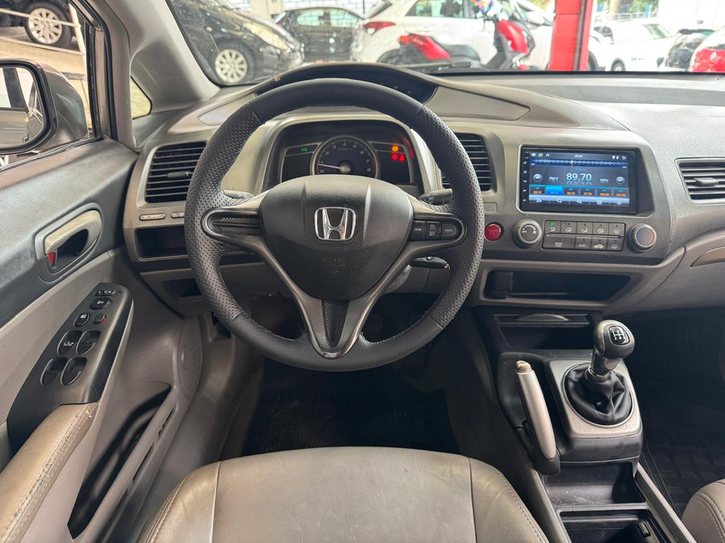 Honda Civic Sedan Cinza