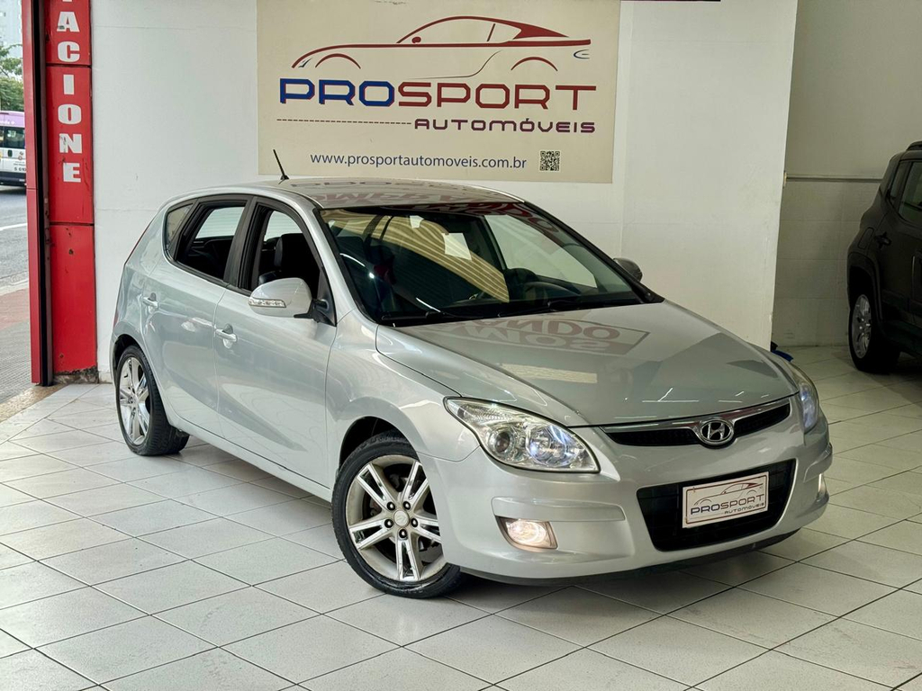 Hyundai i30 Prata