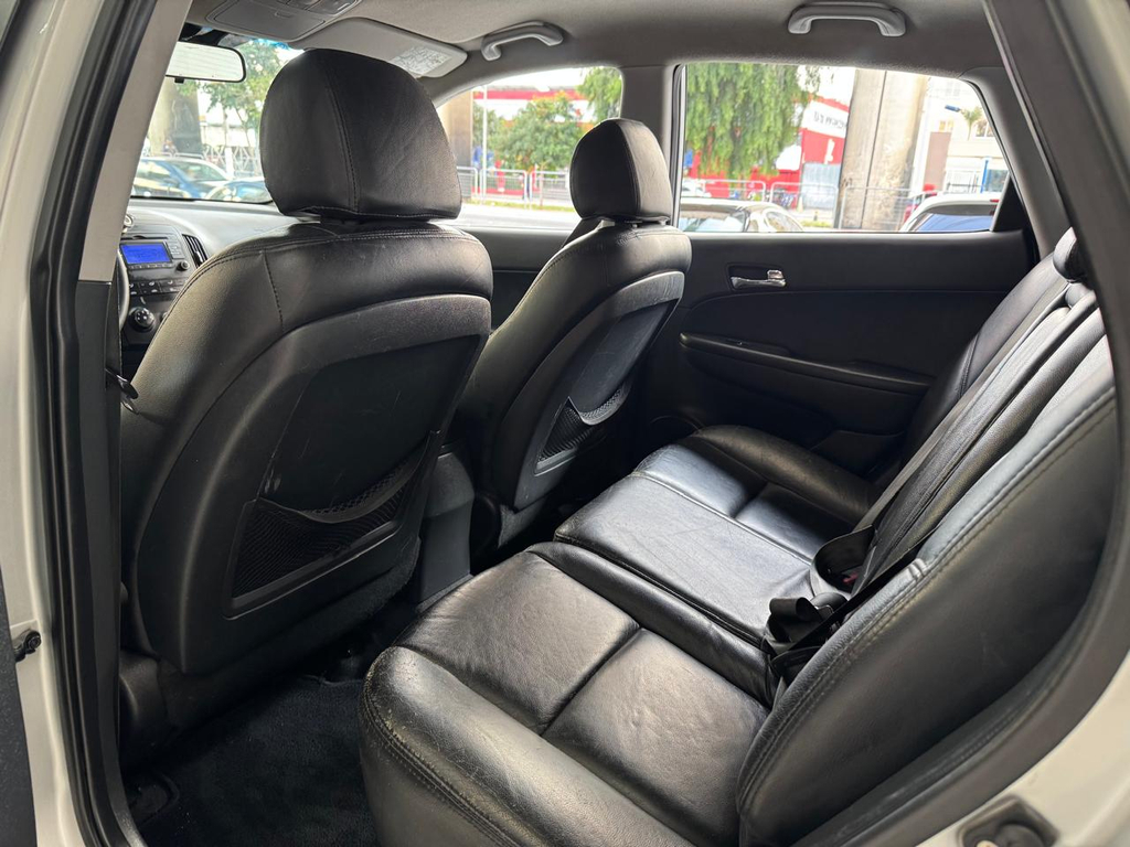Hyundai i30 Prata