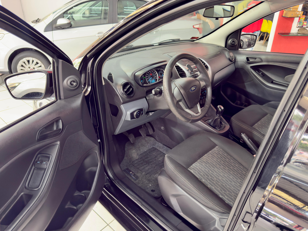 Ford Ka Preto