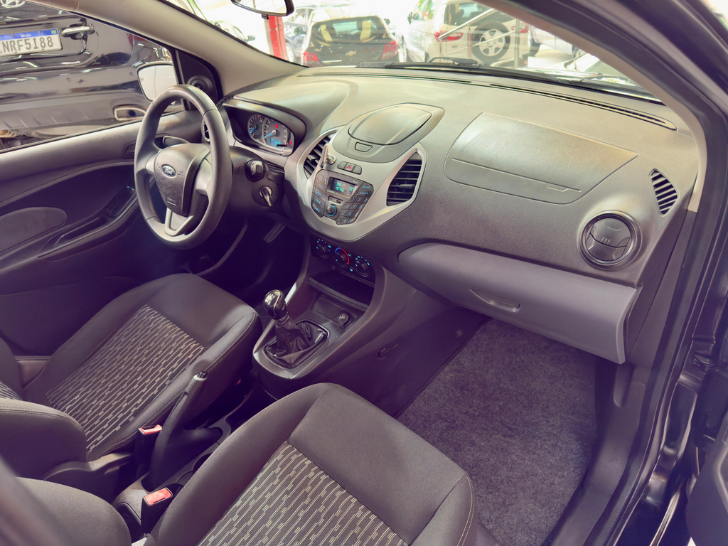 Ford Ka Preto