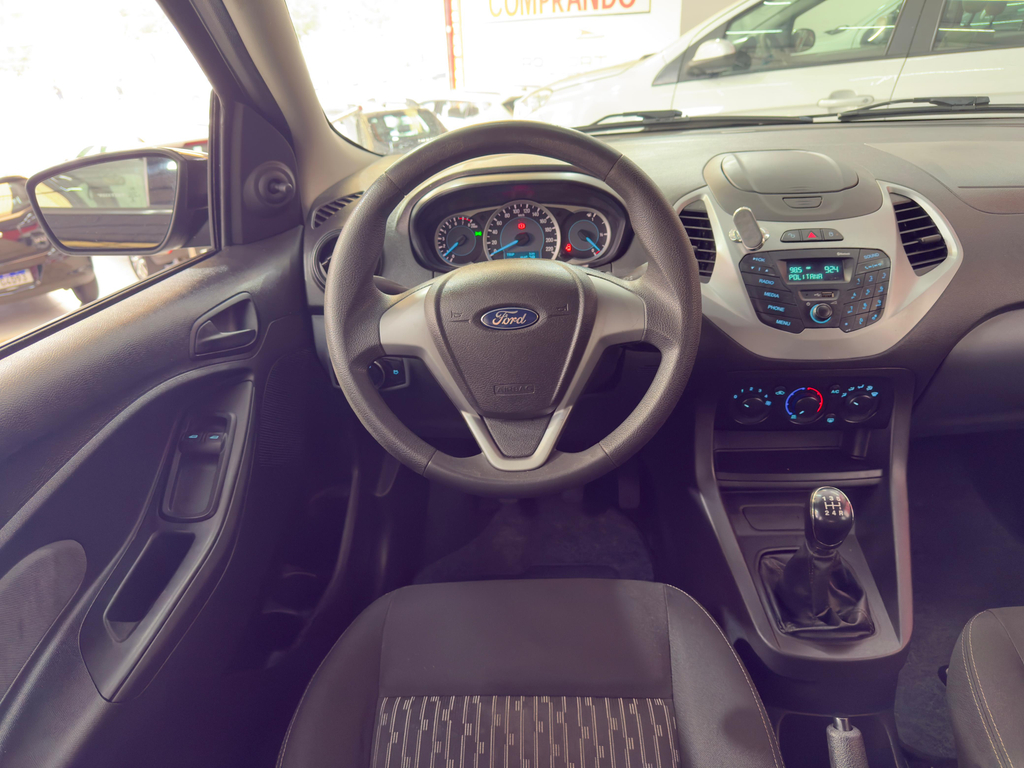 Ford Ka Preto