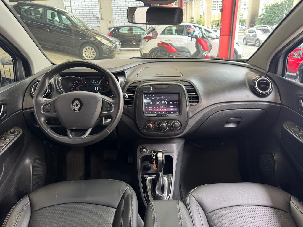Renault Captur Prata