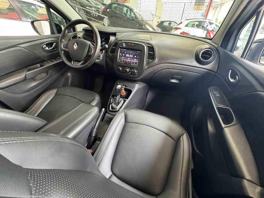 Renault Captur Prata