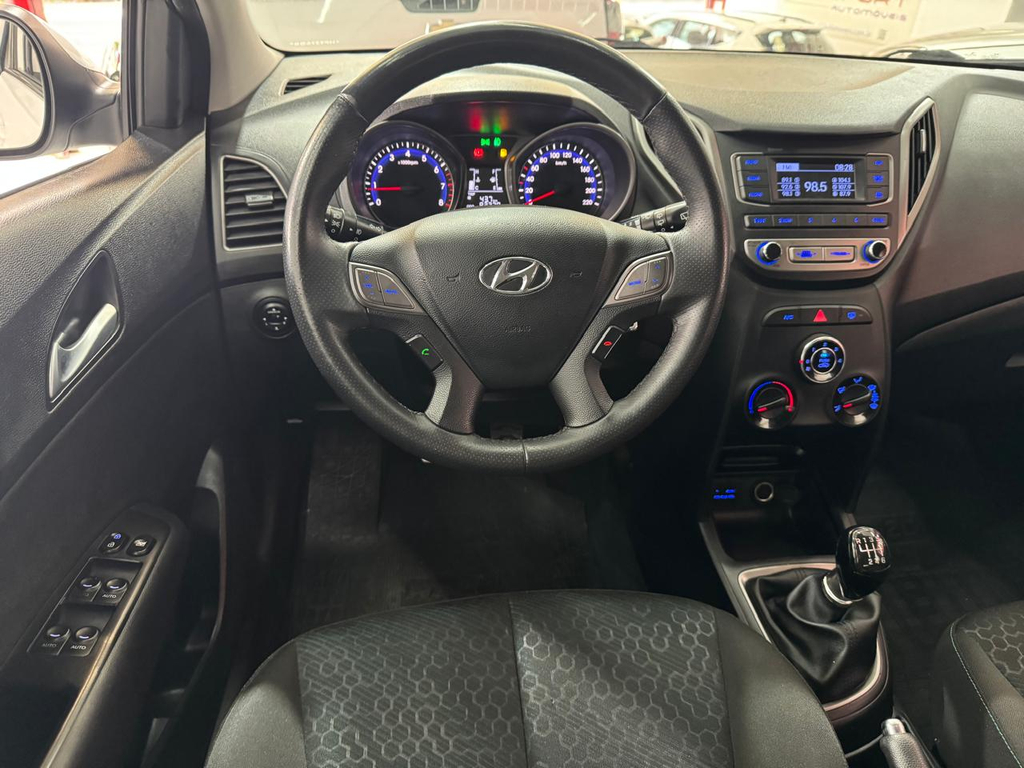 Hyundai HB20X Branco