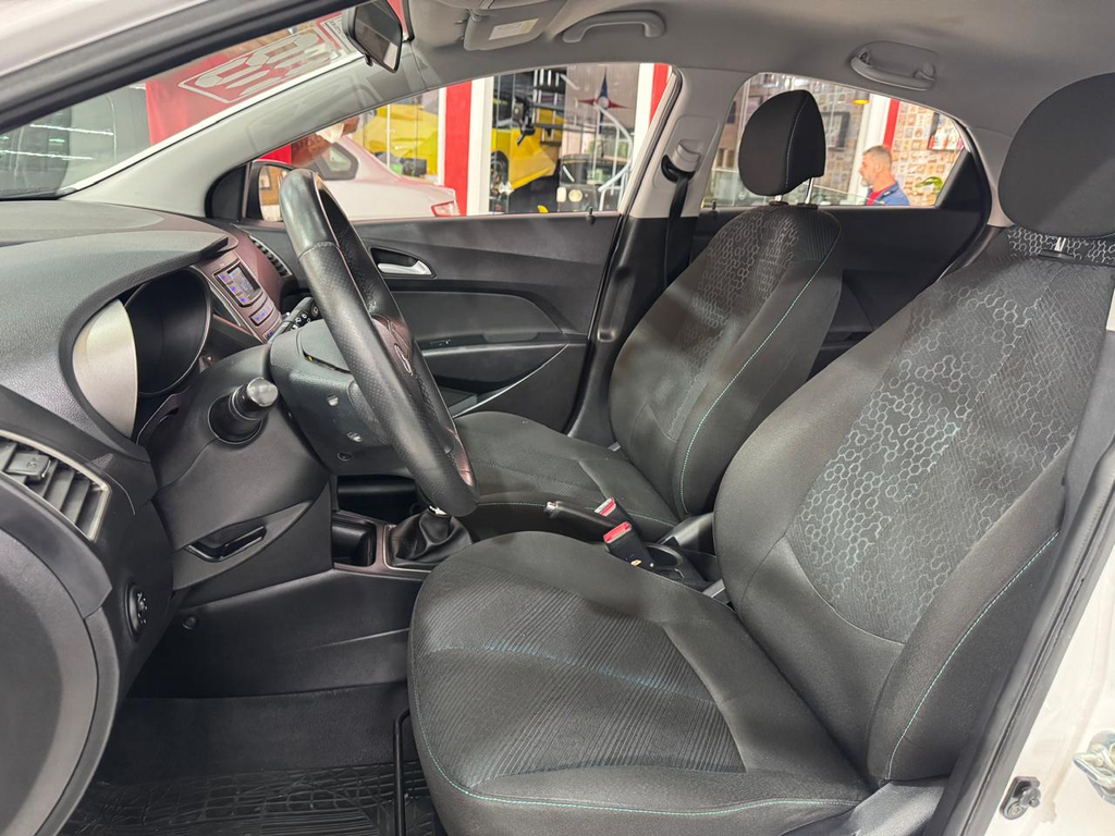 Hyundai HB20X Branco