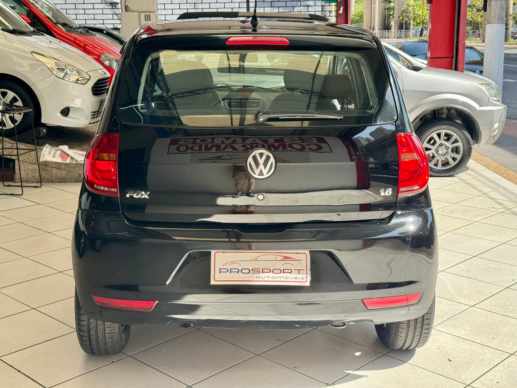 Volkswagen Fox Preto