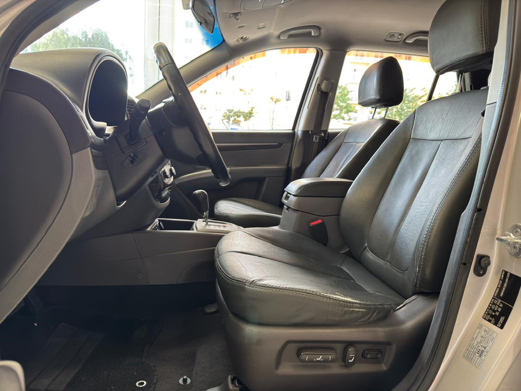 Hyundai Santa Fe Prata