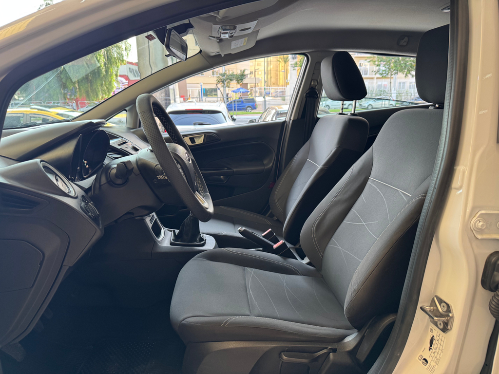 Ford New Fiesta Hatch Branco