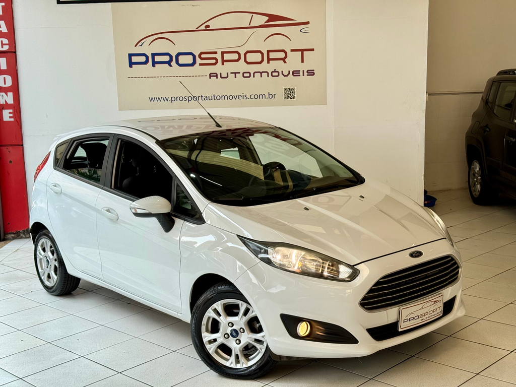 Ford New Fiesta Hatch Branco