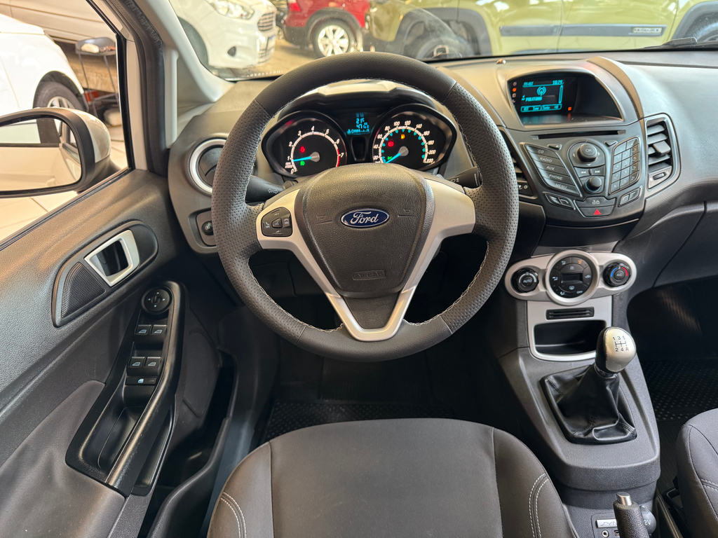 Ford New Fiesta Hatch Branco