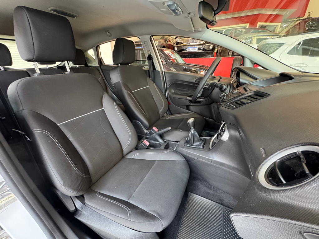 Ford New Fiesta Hatch Branco