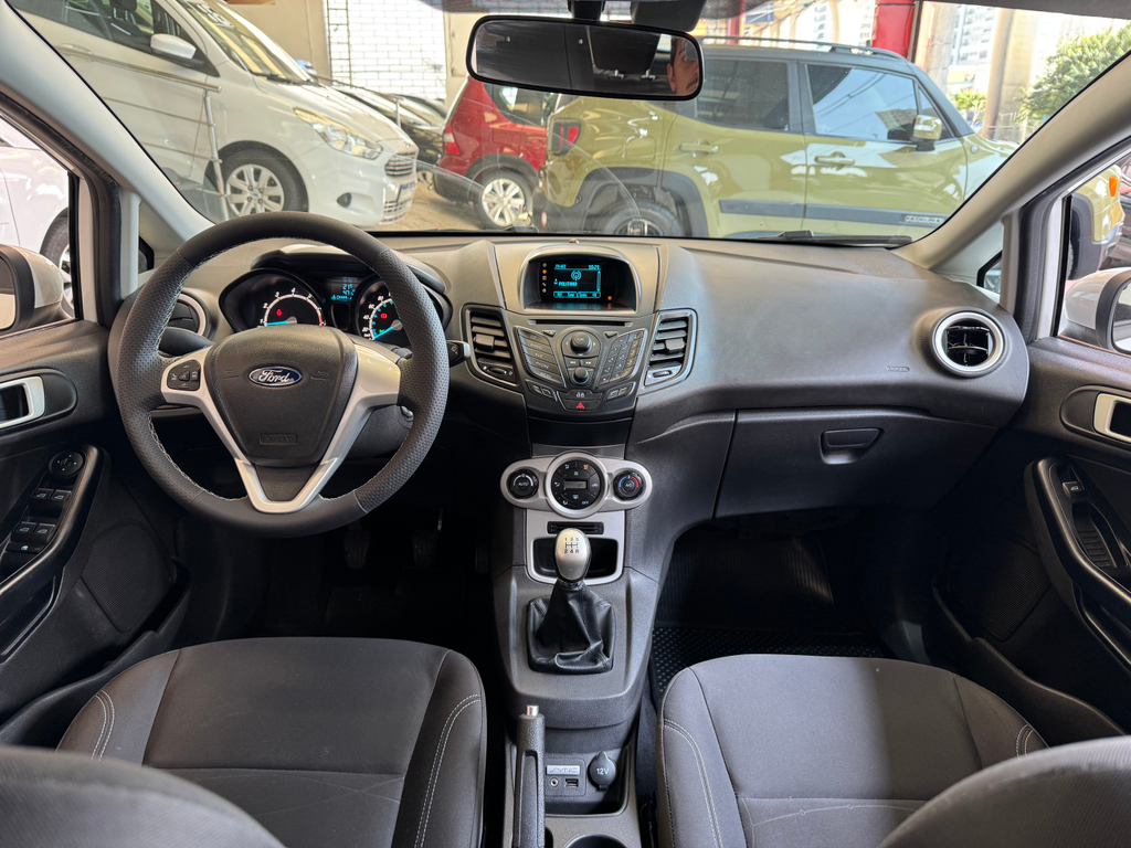 Ford New Fiesta Hatch Branco