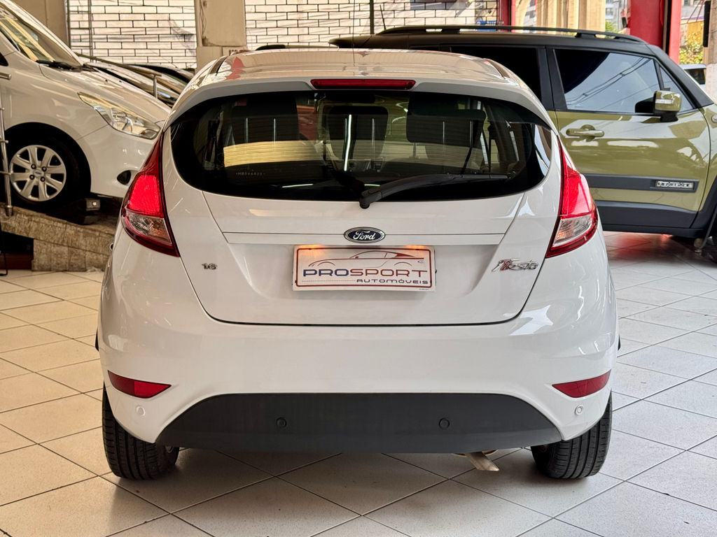 Ford New Fiesta Hatch Branco