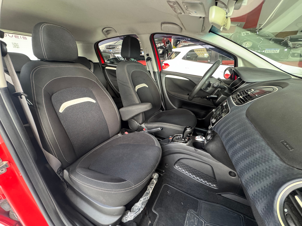 Fiat Punto Vermelho