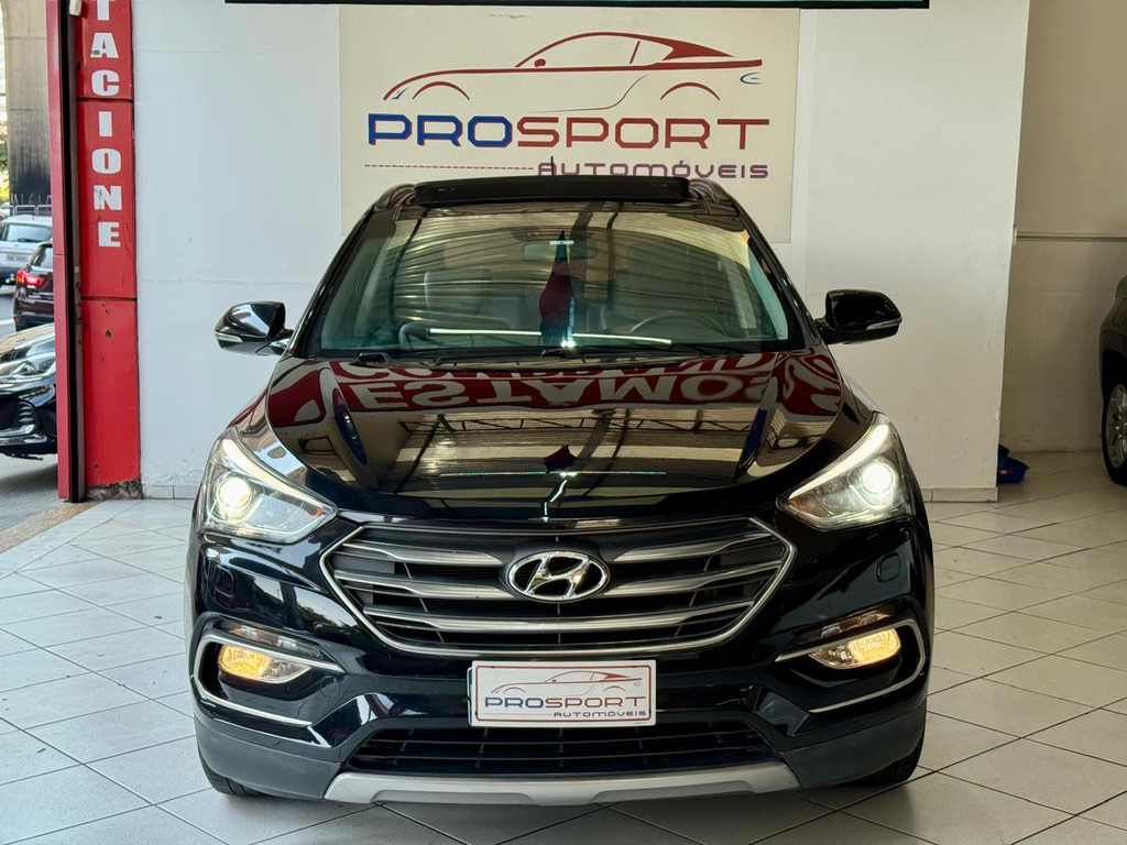 Hyundai Santa Fe Preto