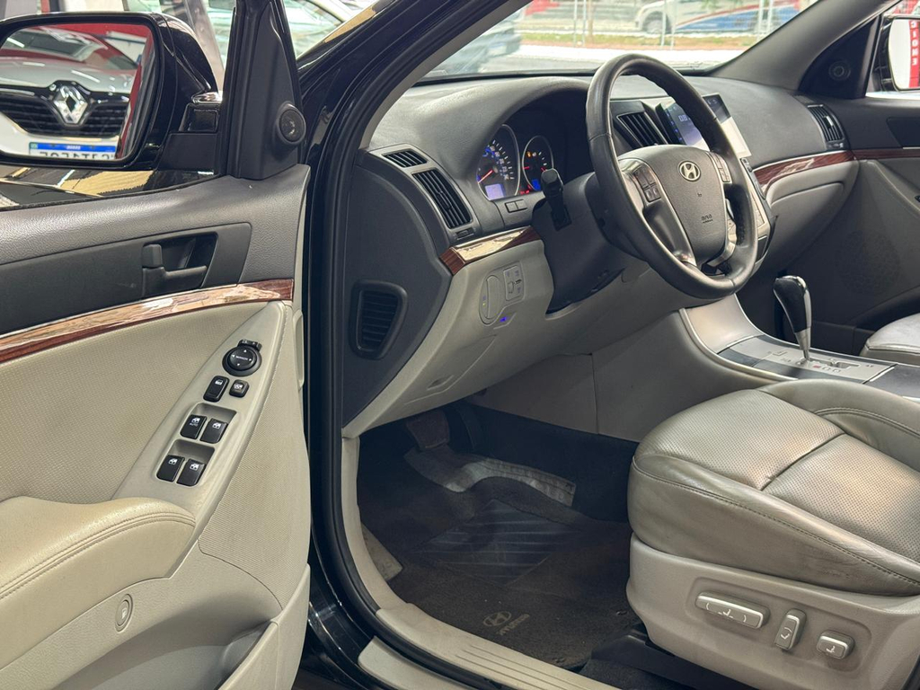 Hyundai Veracruz Preto