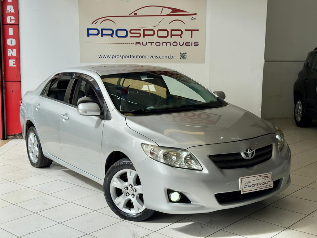 Toyota Corolla Prata