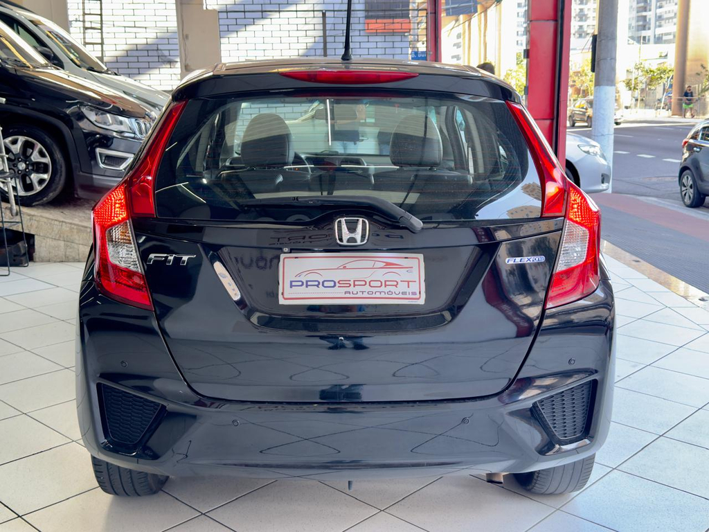 Honda Fit Preto