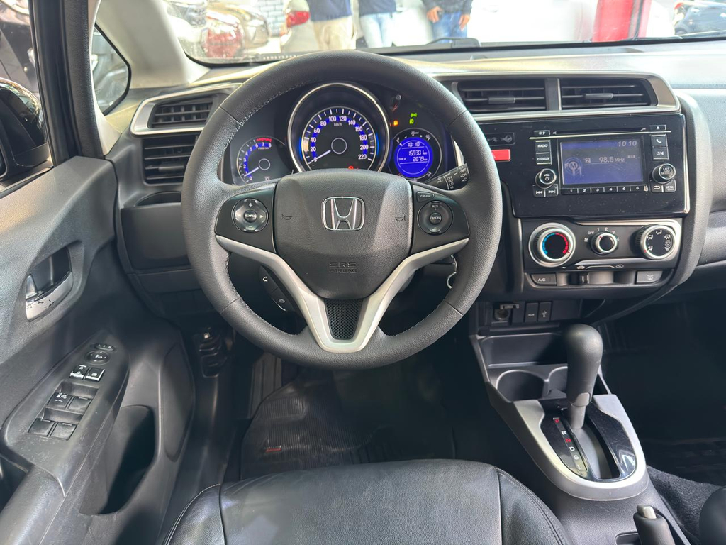 Honda Fit Preto