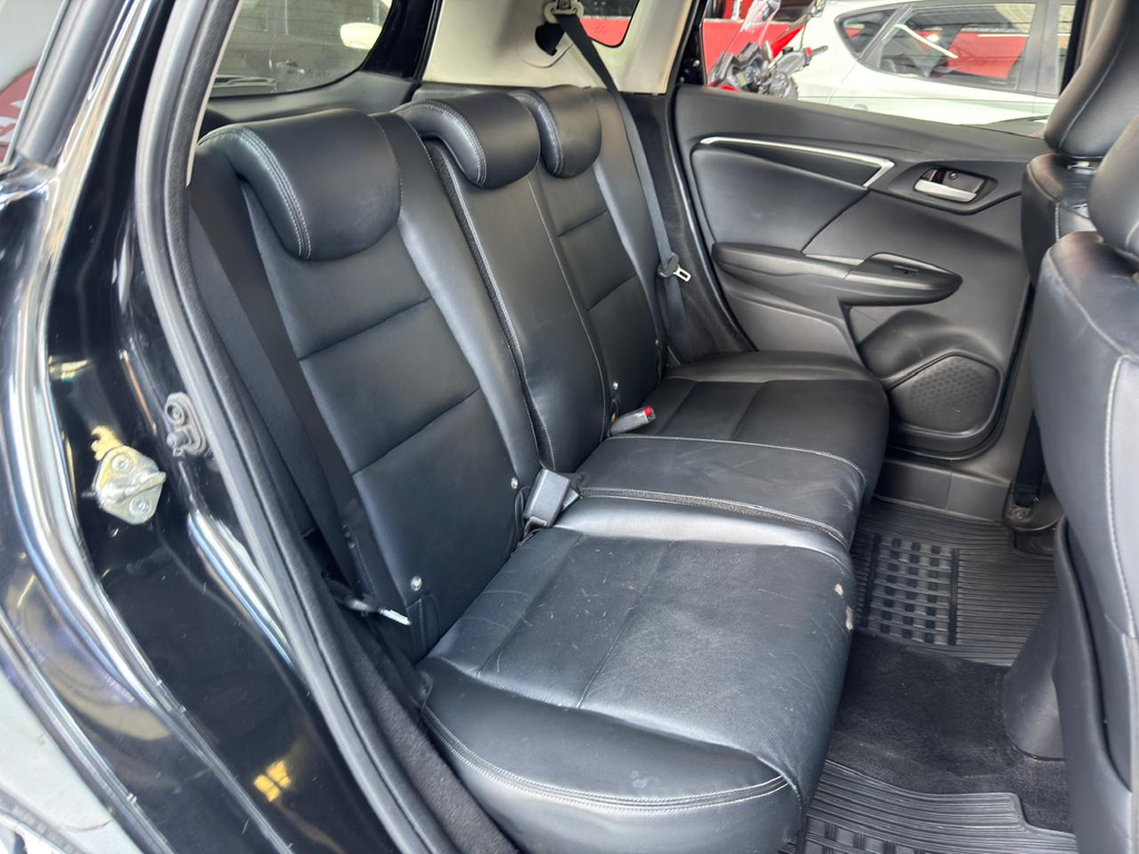 Honda Fit Preto