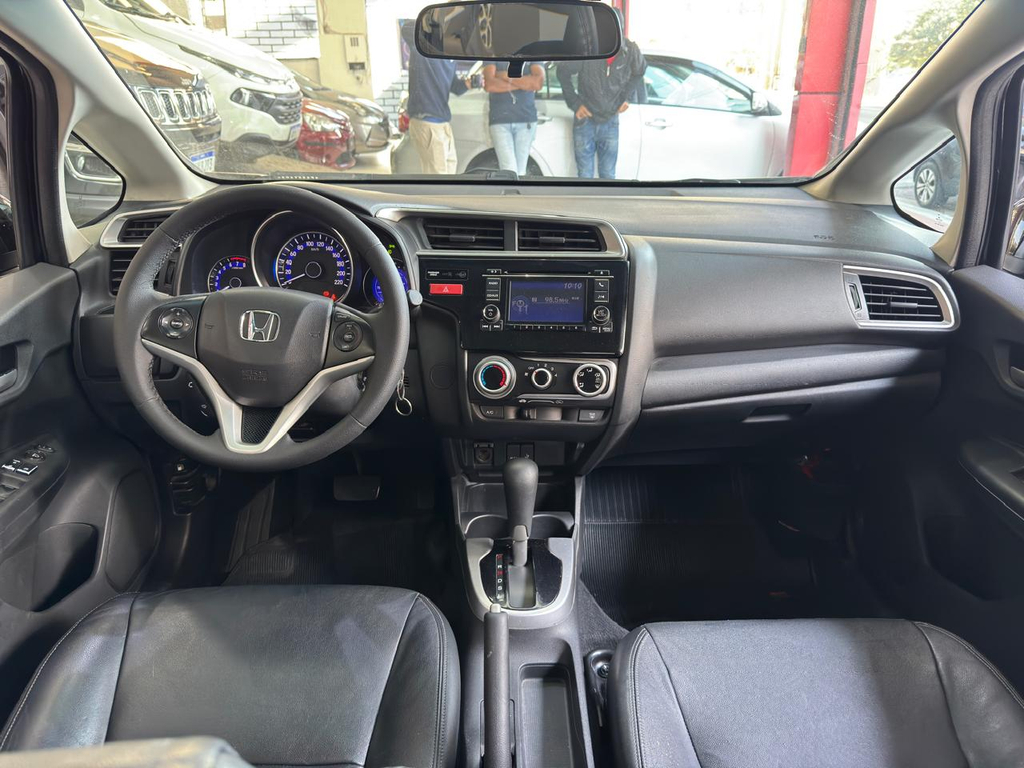 Honda Fit Preto