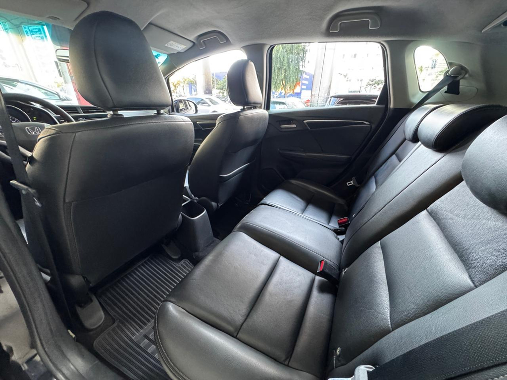 Honda Fit Preto