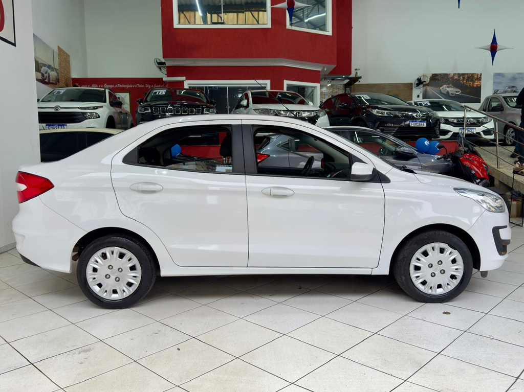 Ford Ka Sedan Branco