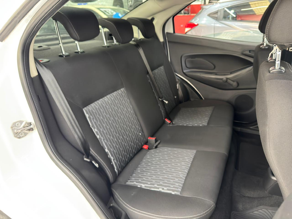 Ford Ka Sedan Branco