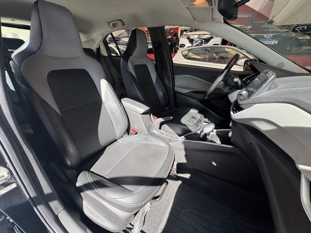 Chevrolet Onix Preto