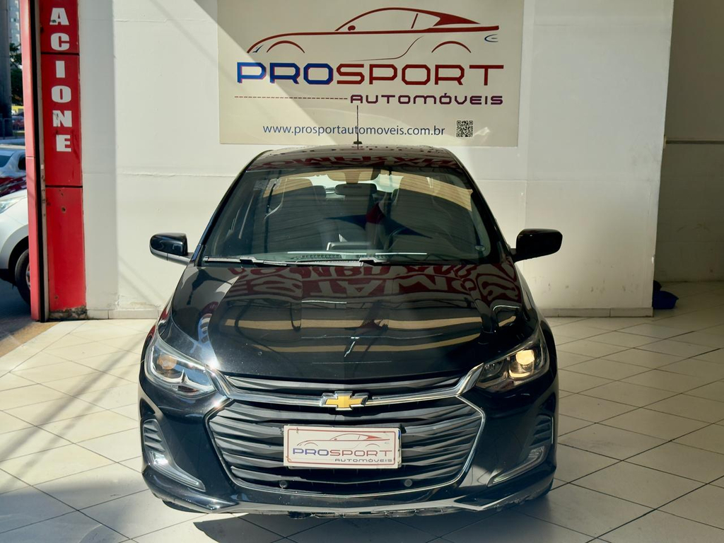 Chevrolet Onix Preto