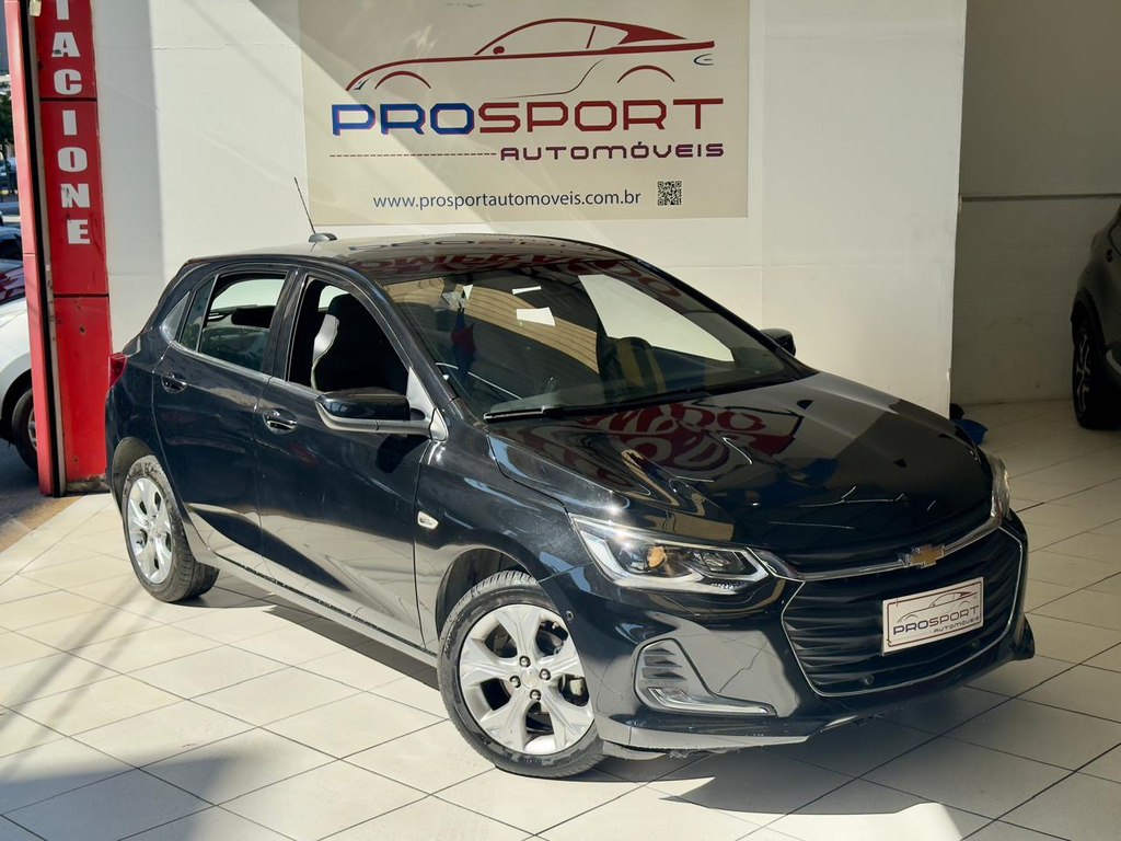 Chevrolet Onix Preto