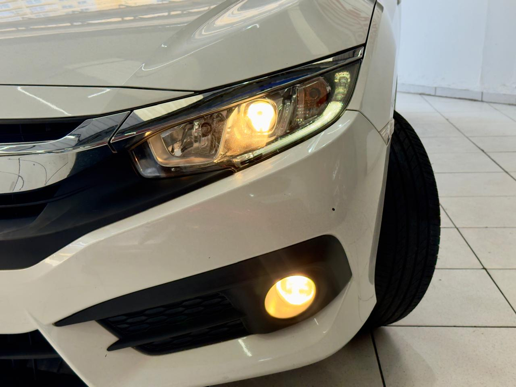 Honda Civic Branco