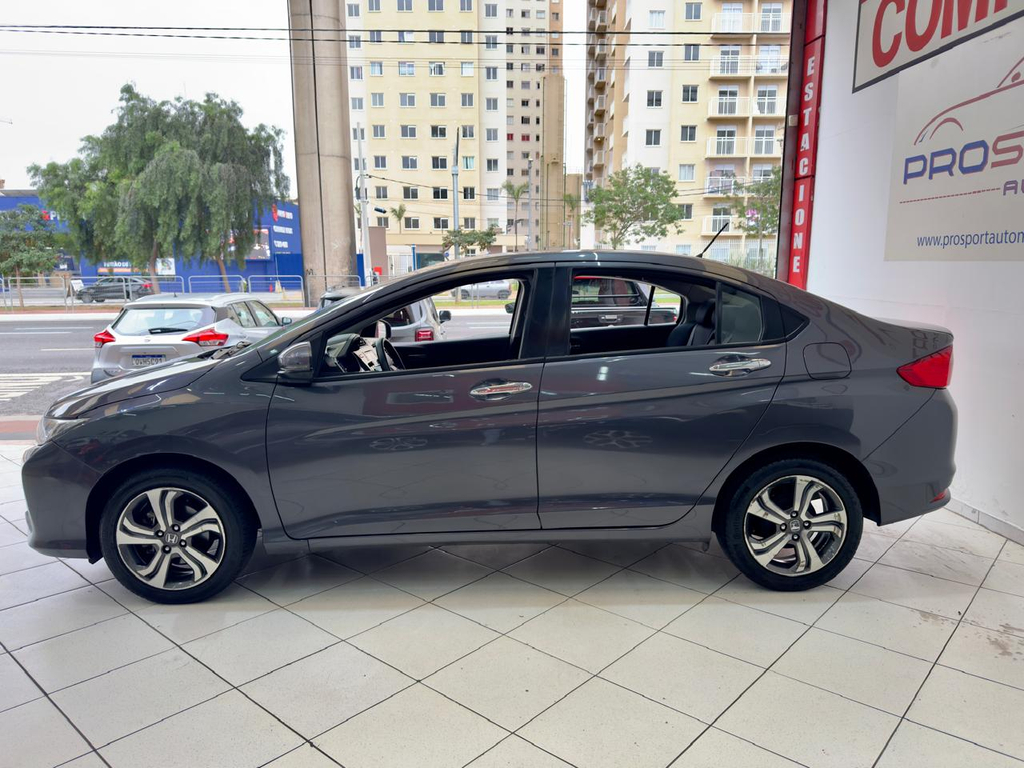 Honda City Cinza