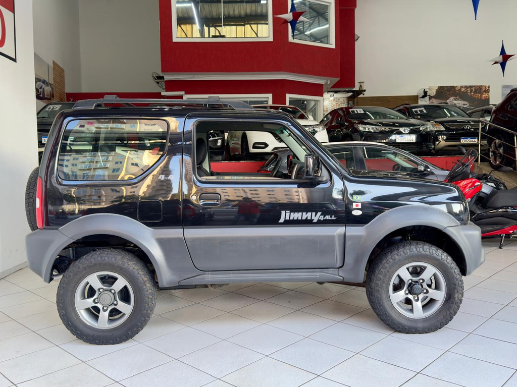 Suzuki Jimny Preto