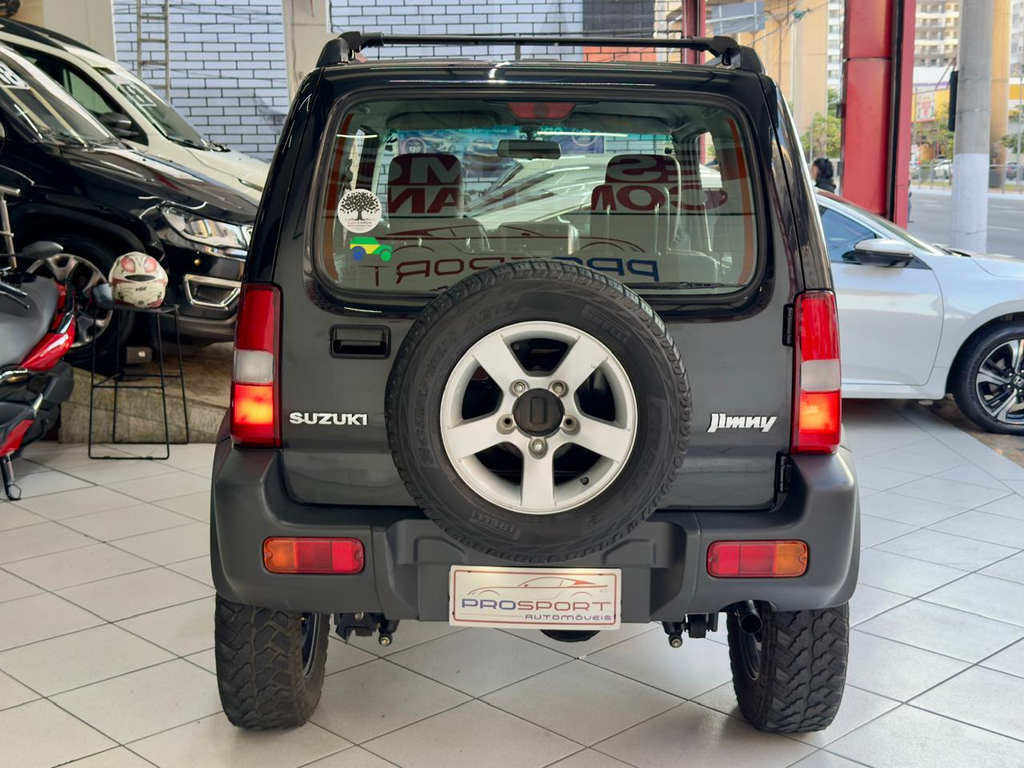Suzuki Jimny Preto