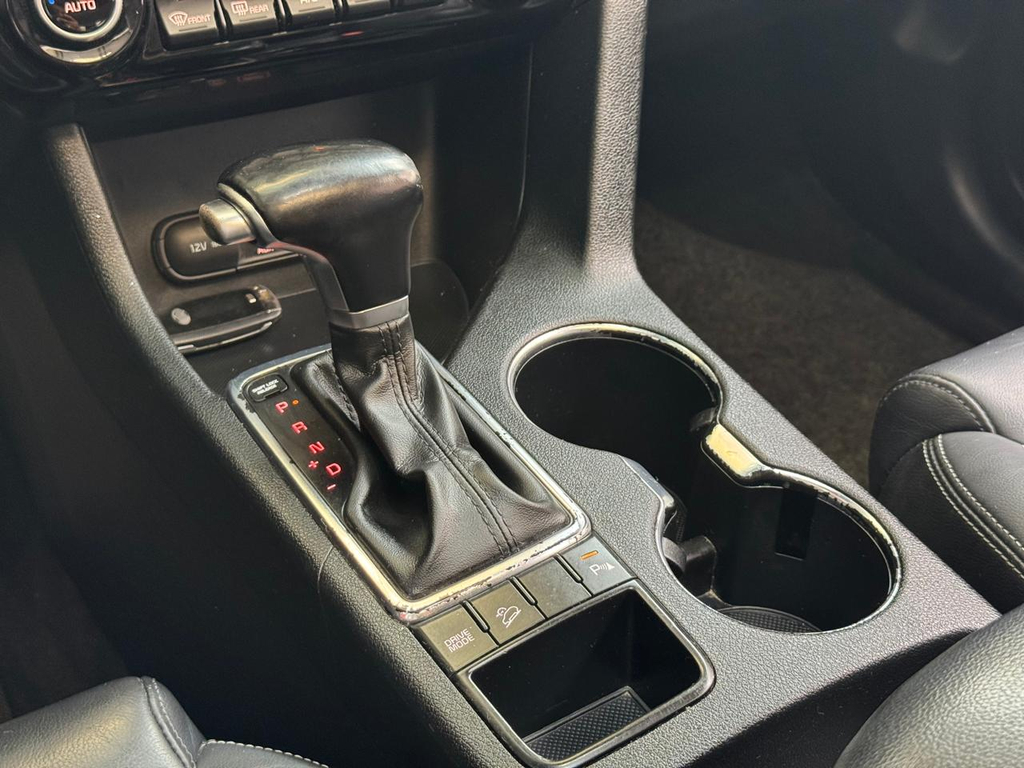 Kia Sportage Cinza