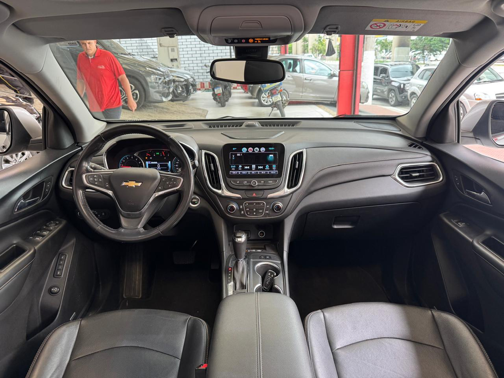 Chevrolet Equinox Prata