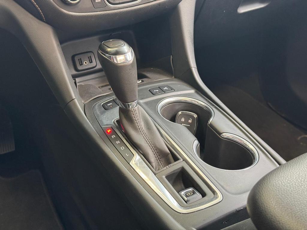 Chevrolet Equinox Prata
