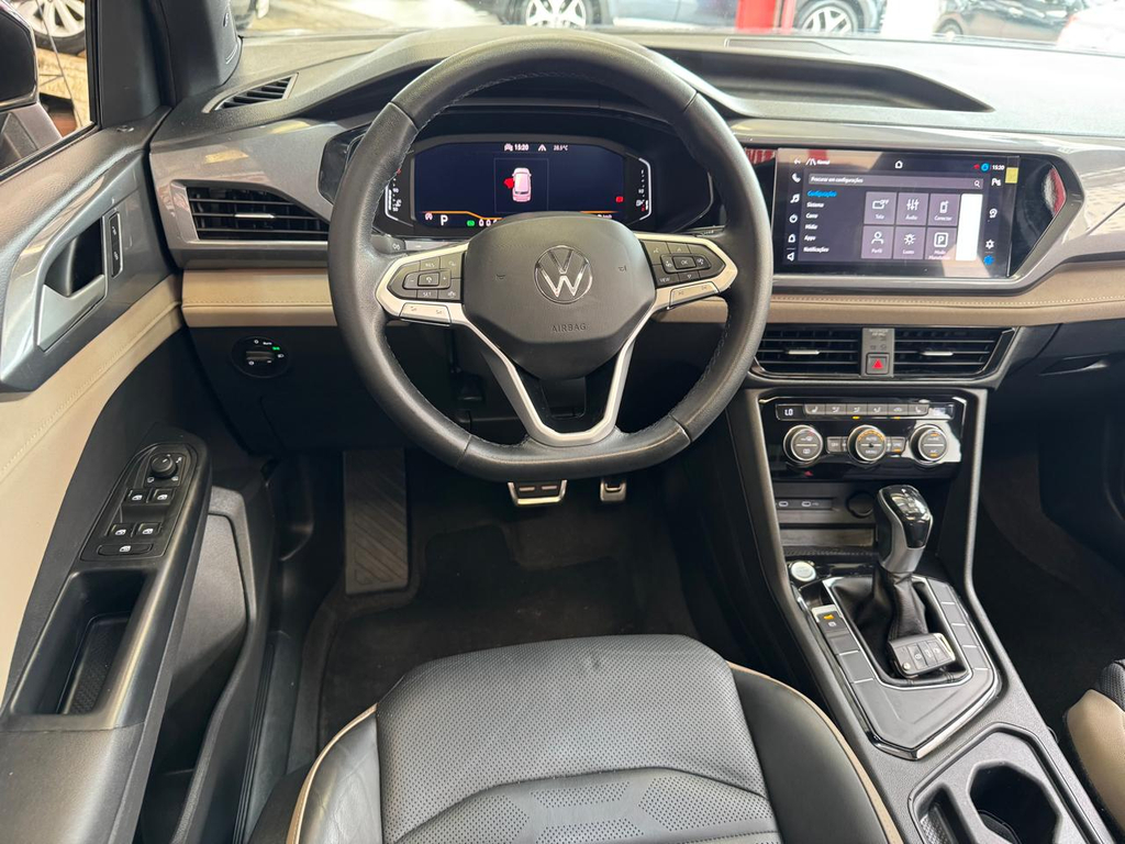 Volkswagen TAOS Bege