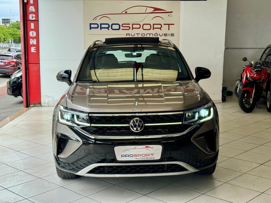 Volkswagen TAOS Bege